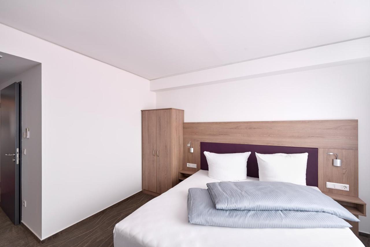 Hotel New In Gaimersheim Eksteriør billede